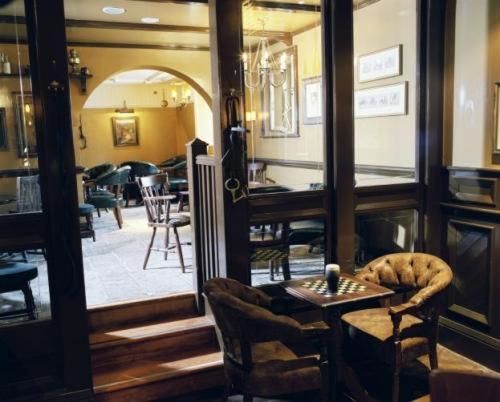 Отель The Lodge at Castle Leslie Estate Glaslough